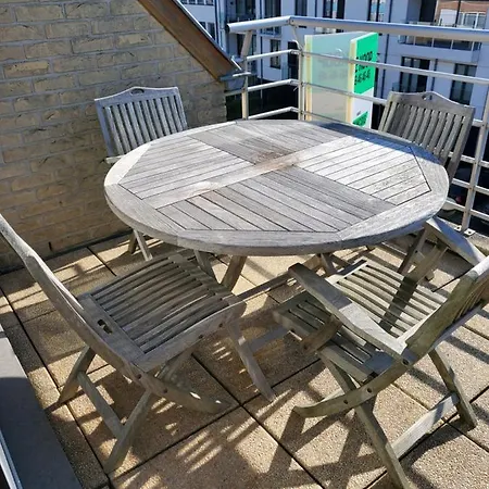 De Waterlijn Apartment
